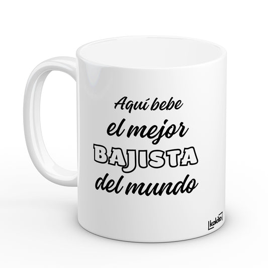 Taza bajista banda de rock