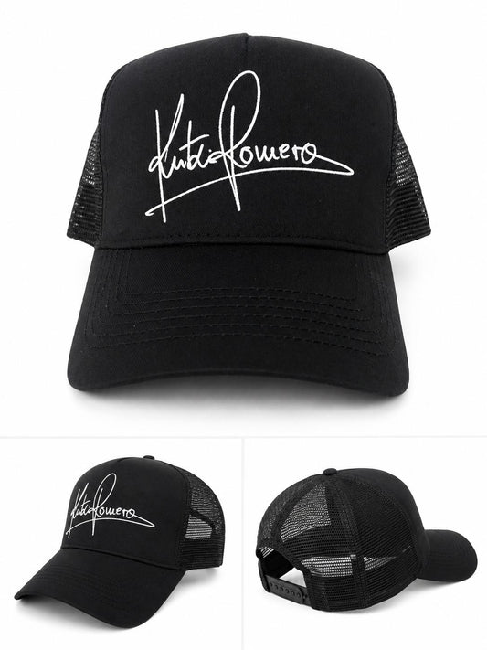 Gorra viral cantante de Marea Kutxi Romero