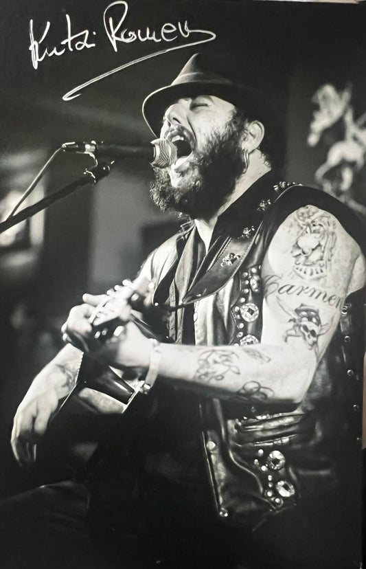 Pack especial Kutxi Romero regalo foto firmada